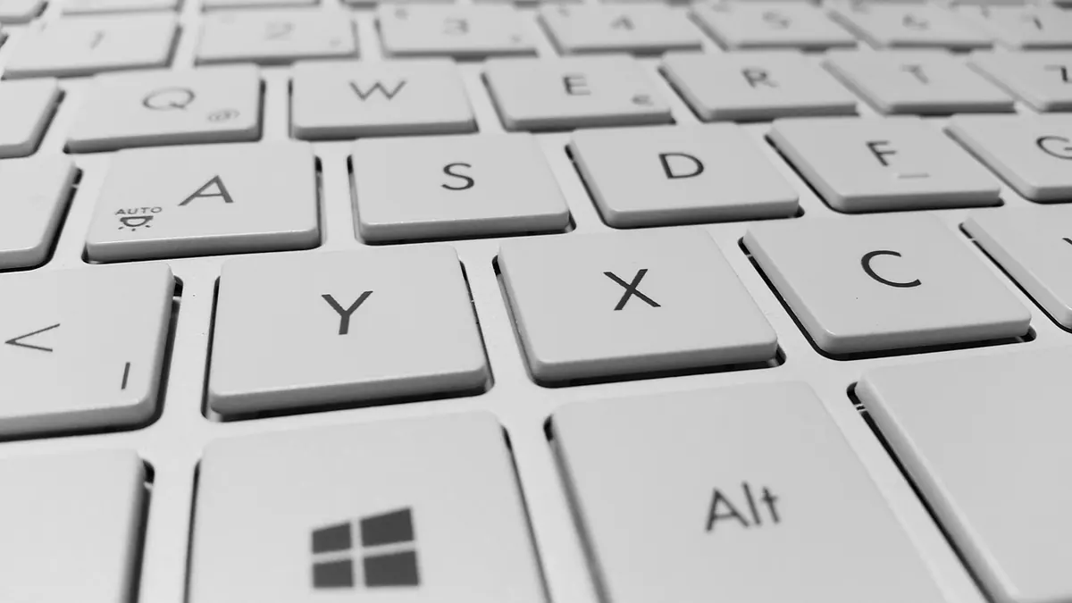 Common Mistakes Authors Make in Cover Letters to Publishers